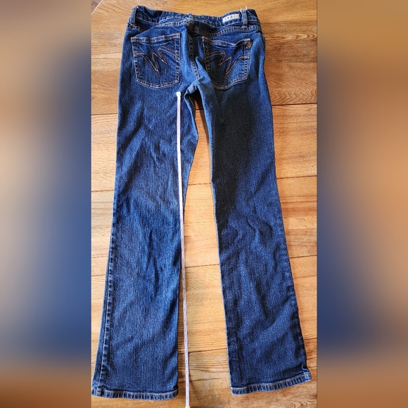 Brody Jeans - Picture 5 of 5